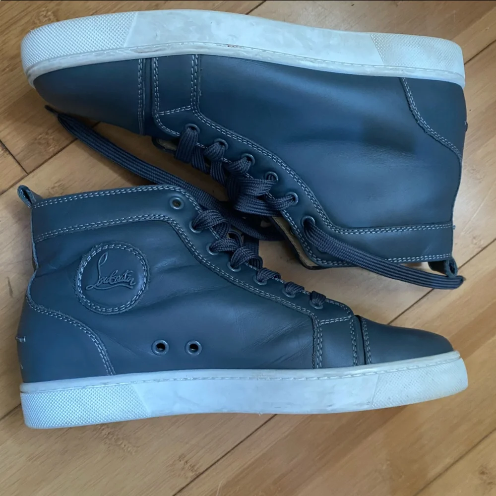Christian Louboutin Leather High-Top Sneakers - Picture 4 of 6